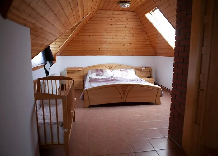 Rozsadomb Appartement *
